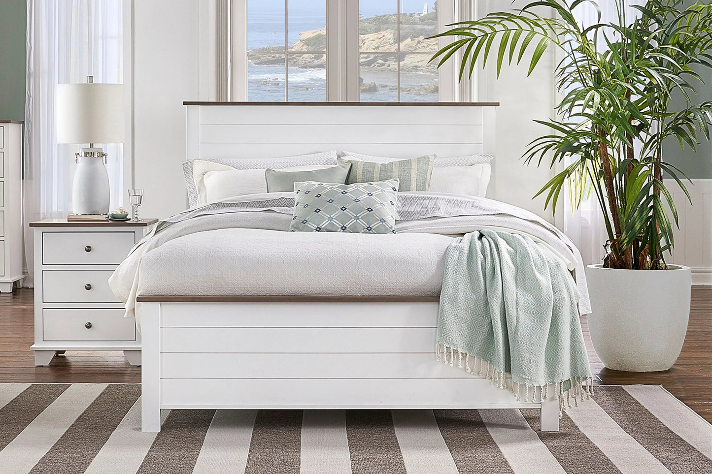 Portland Shiplap Bed
