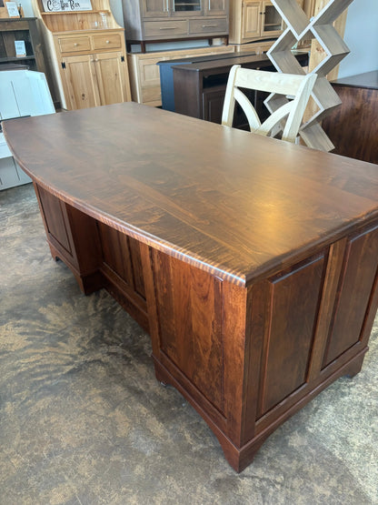 Clearance - Finley Executive Desk
